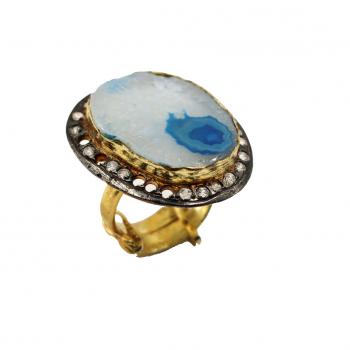 Handmade Designer Nickel-Free Gold Plated High Fashion Designer Agate Stone Seated Ring 